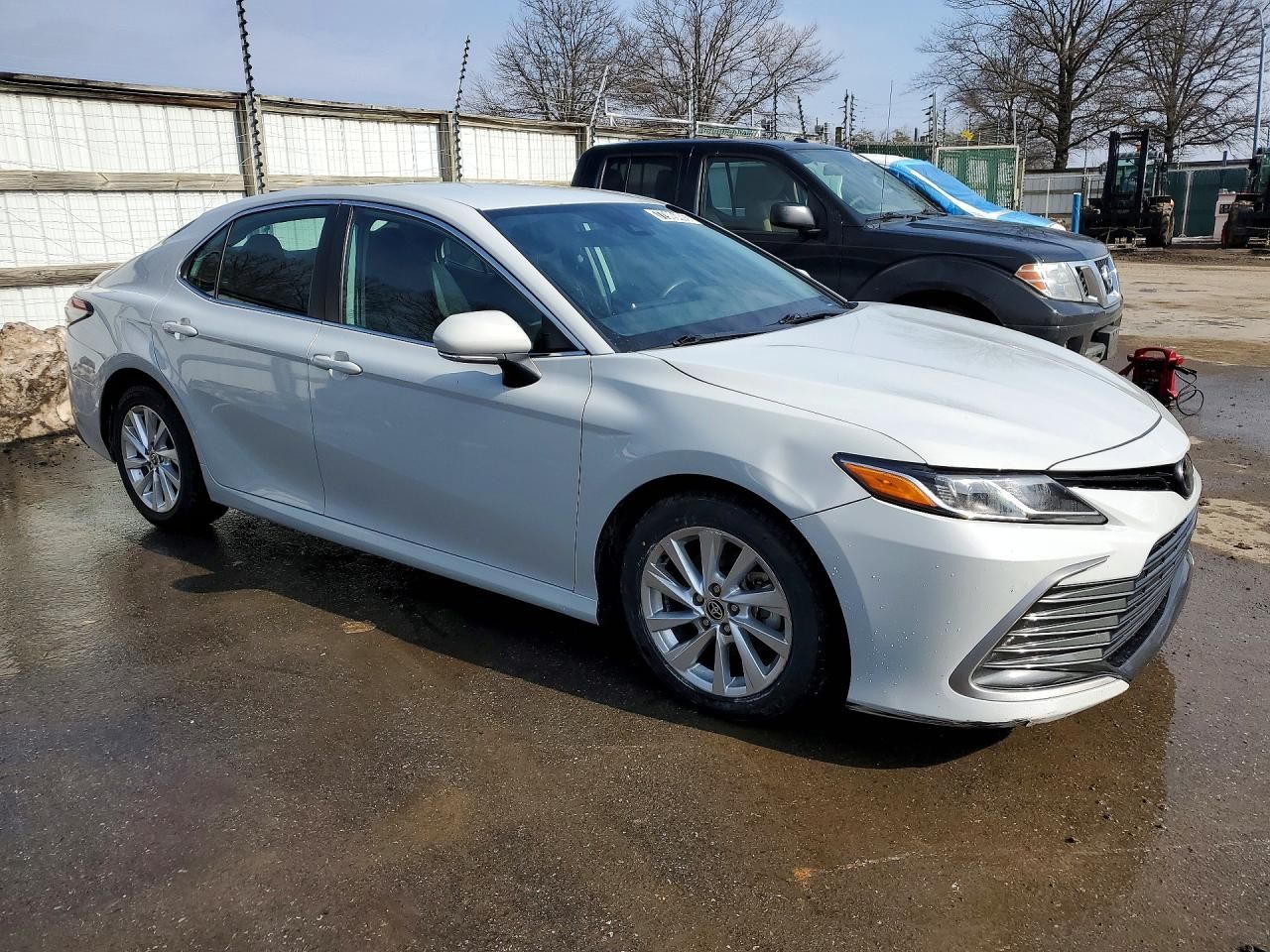 2023 Toyota Camry le