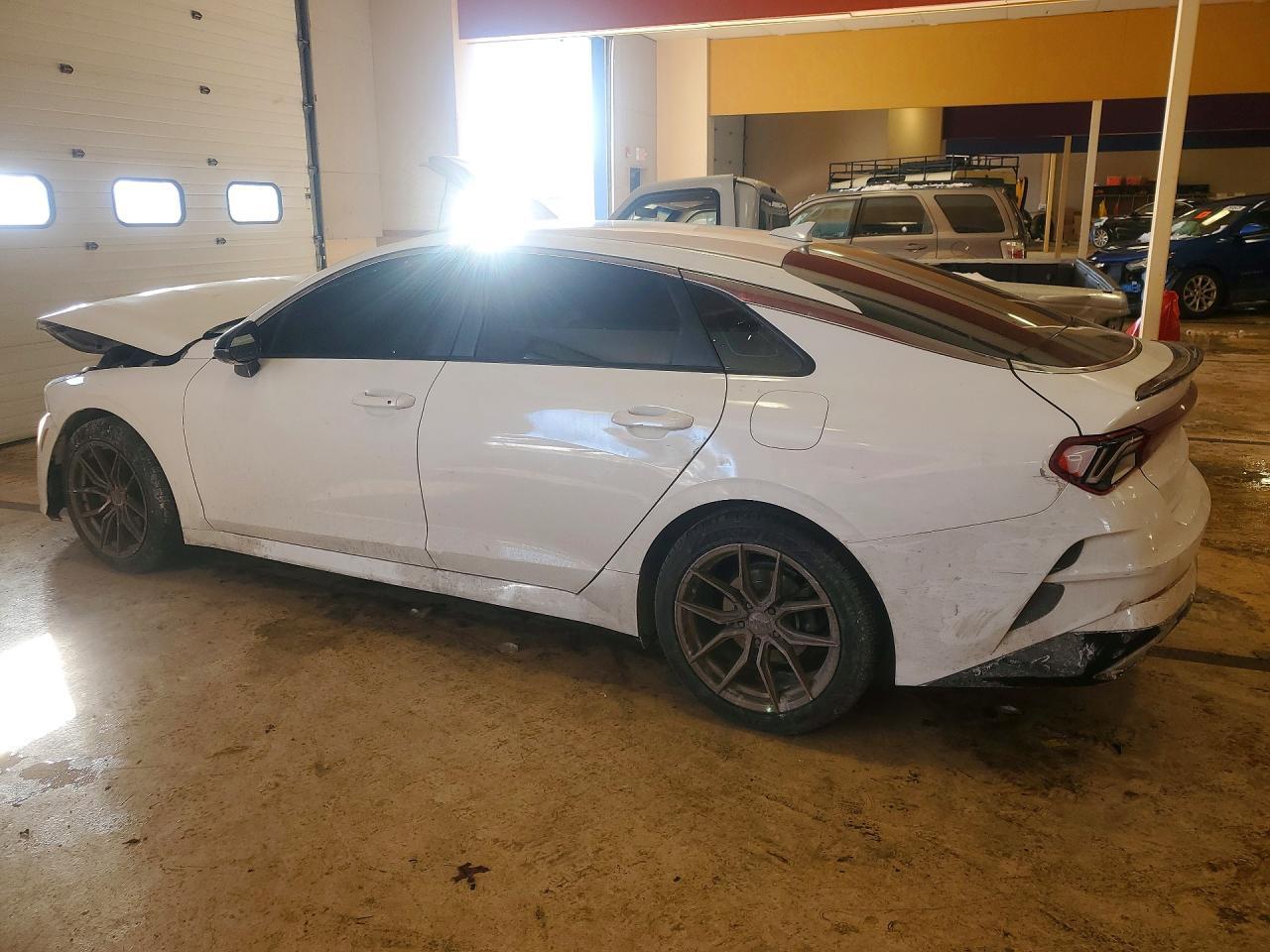 2022 KIA K5 gt Line