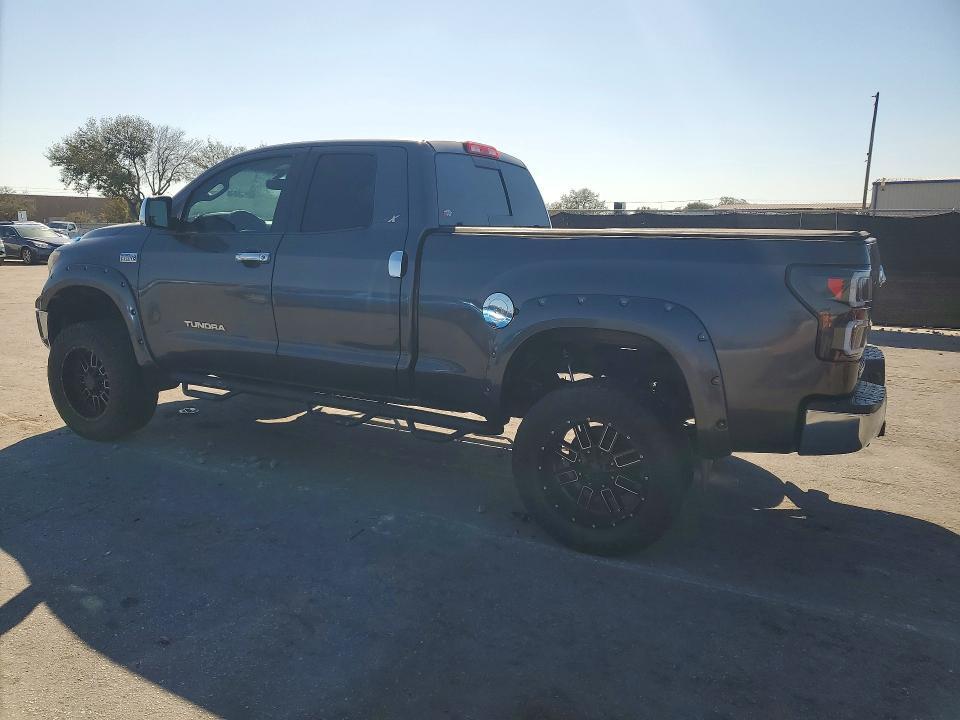 2013 Toyota Tundra Double cab SR5