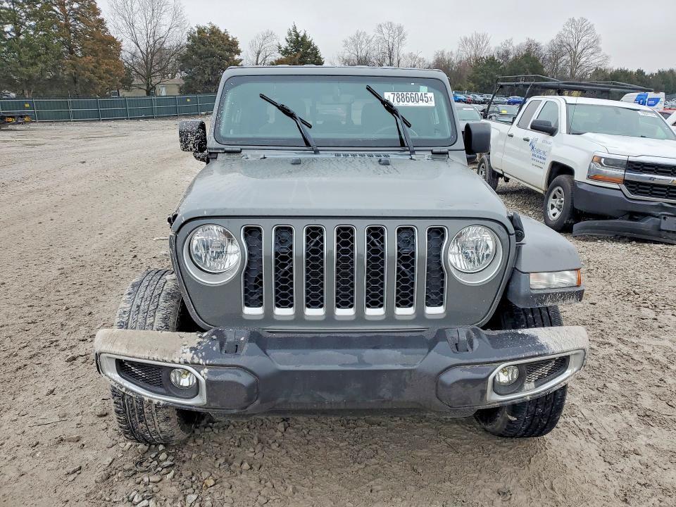2022 Jeep Gladiator Overland