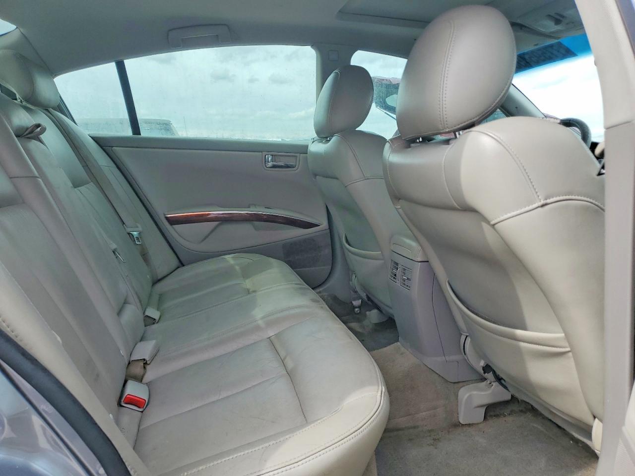 2007 Nissan Maxima se