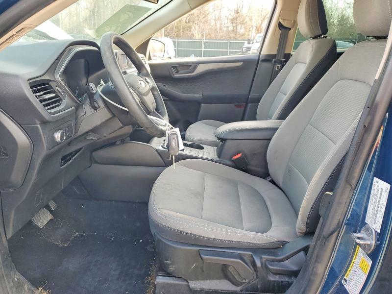 2020 Ford Escape s