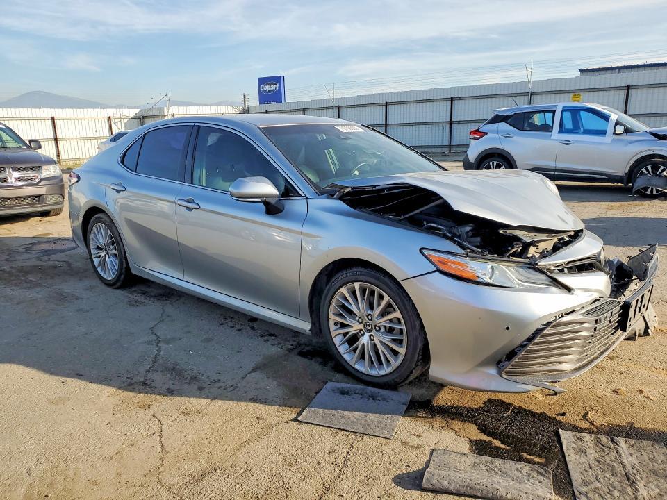 2018 Toyota Camry xle