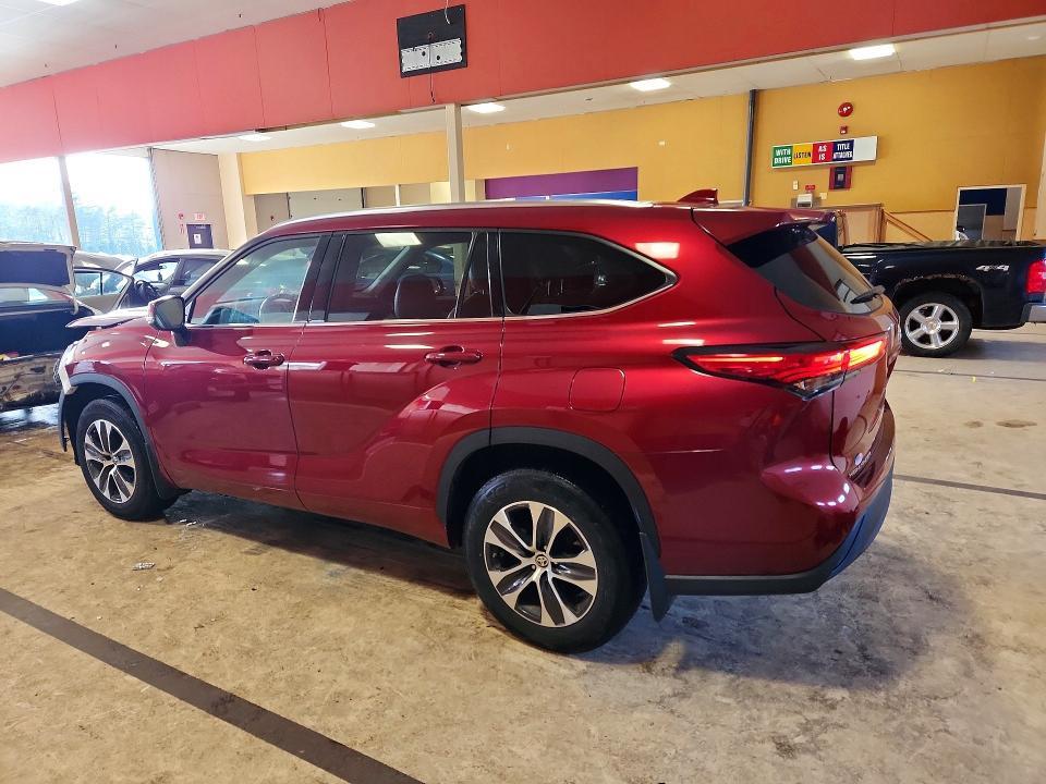 2021 Toyota Highlander xle