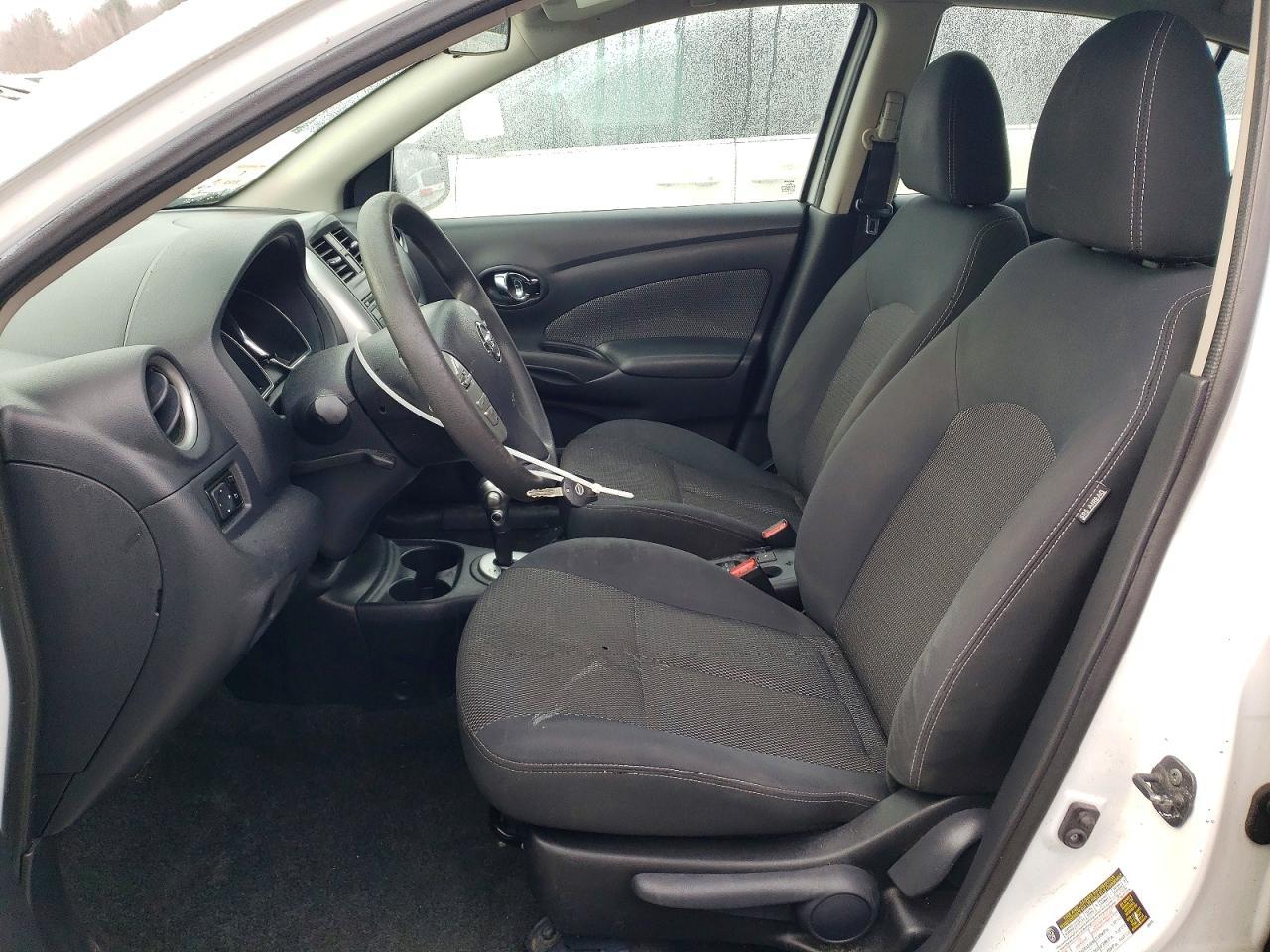 2015 Niss Versa