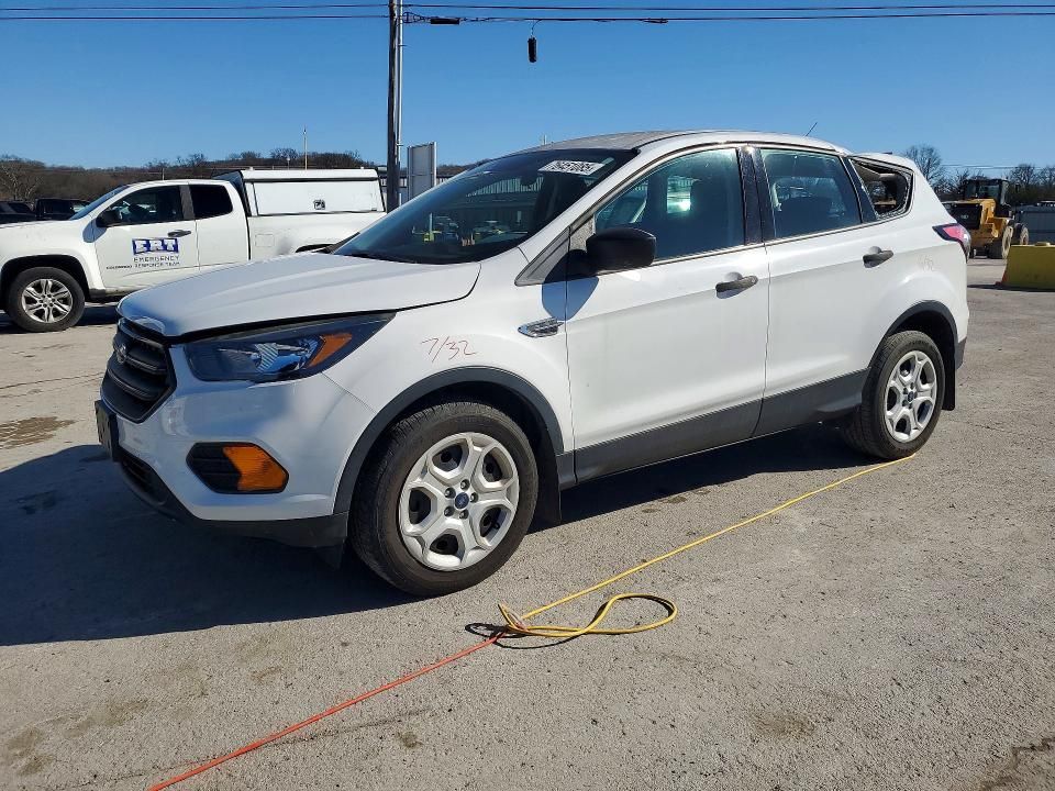 2018 Ford Escape s