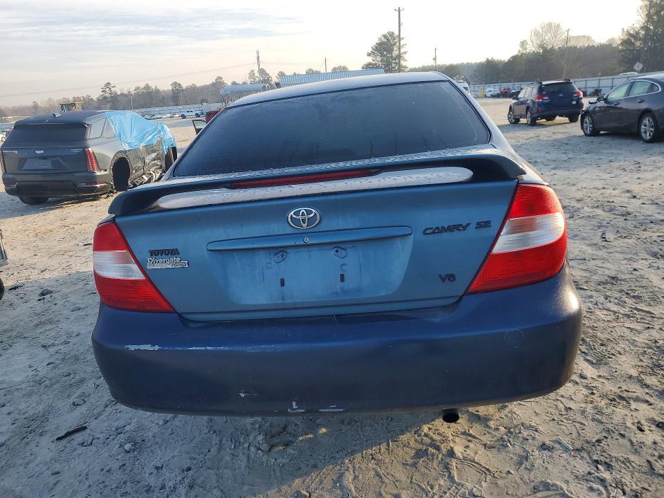 2003 Toyota Camry le