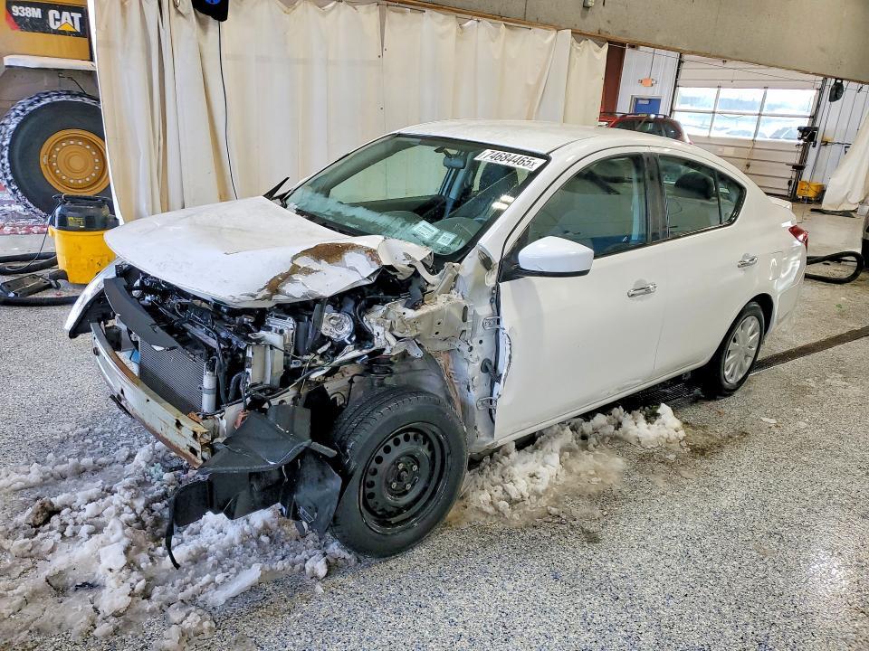 2017 Nissan Versa s