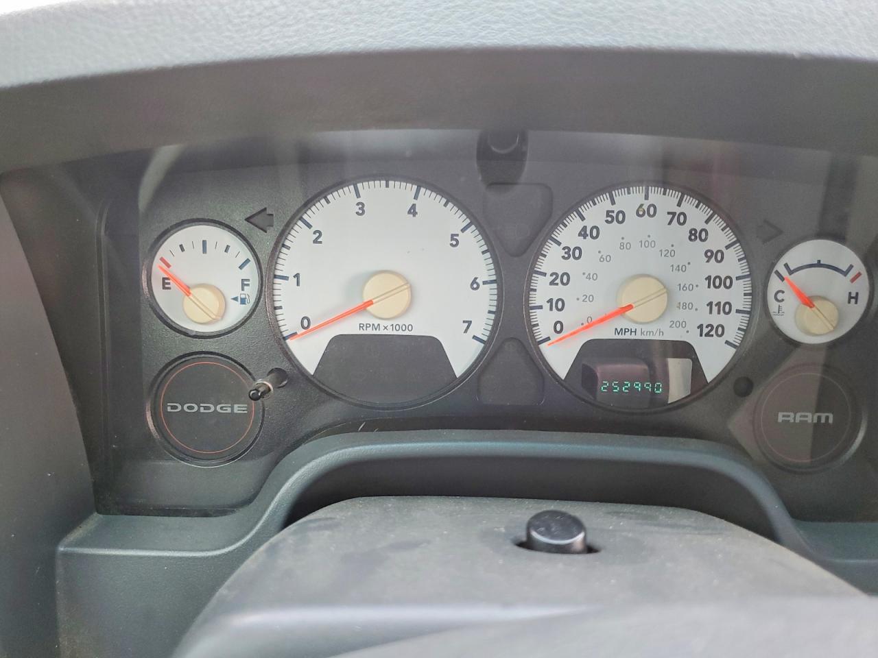 2007 Dodge RAM 1500 ST