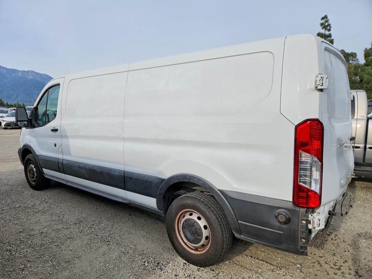 2019 Ford Transit T-250