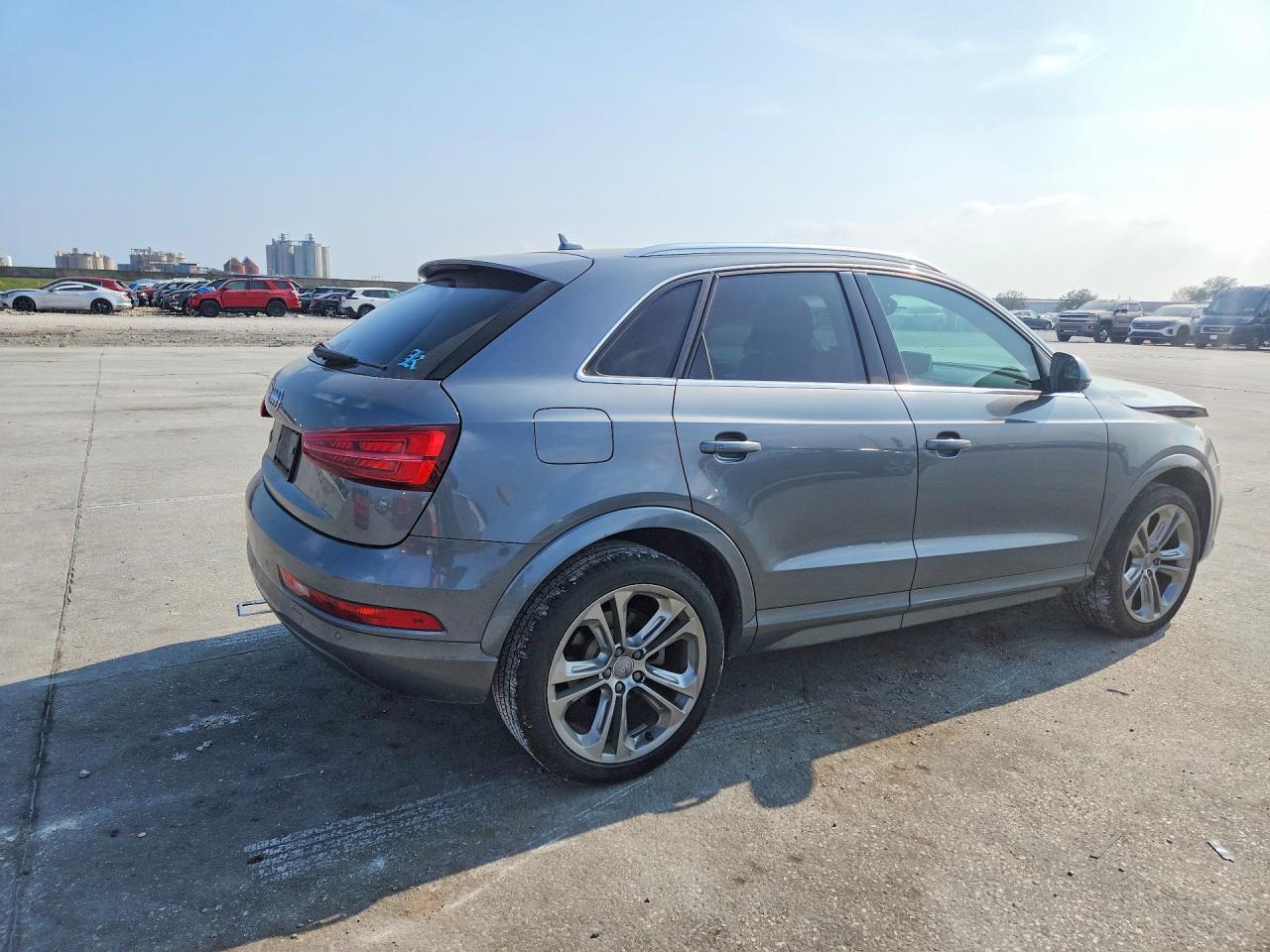 2016 Audi Q3 Premium Plus