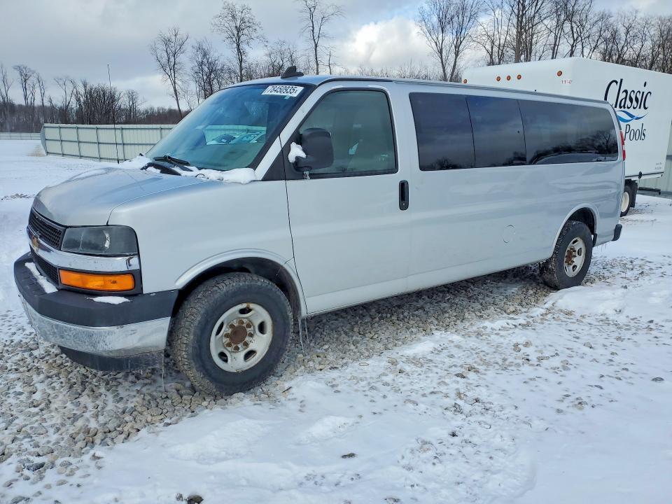 2019 Chevrolet Express G3500 LT