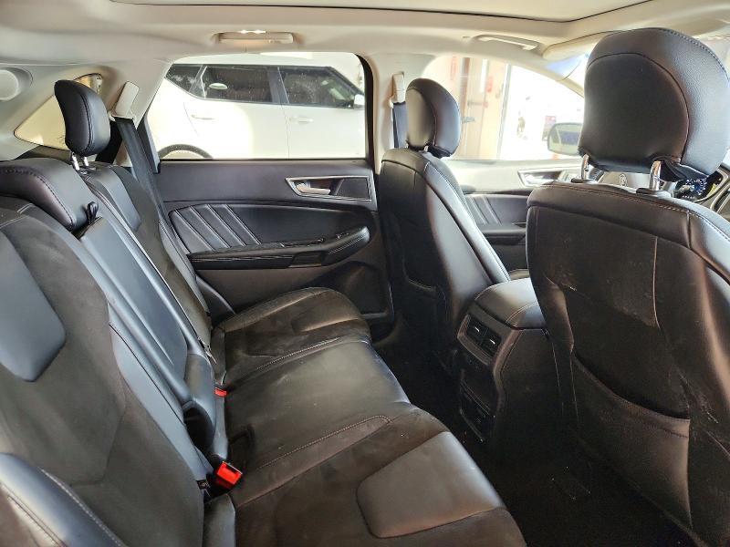 2016 Ford Edge Sport