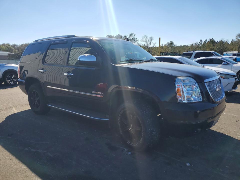 2011 GMC Yukon
