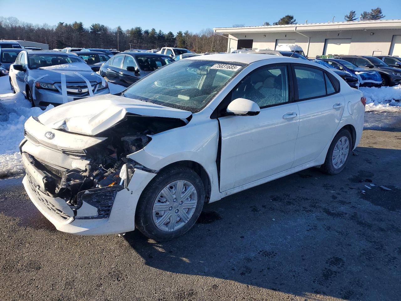 2021 KIA Rio lx