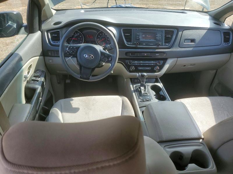 2015 KIA Sedona lx