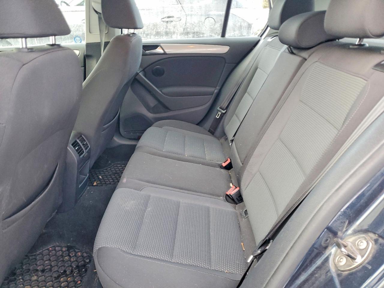 2012 Volkswagen Golf