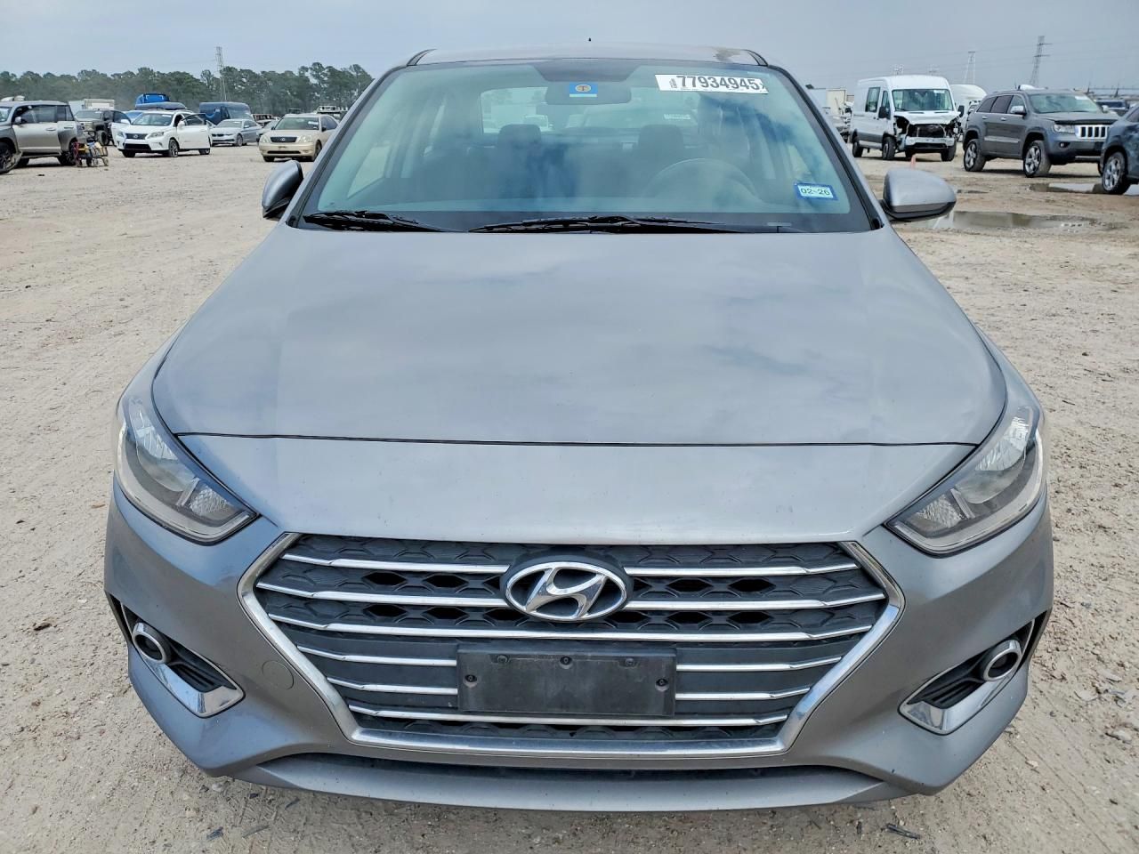 2022 Hyundai Accent sel