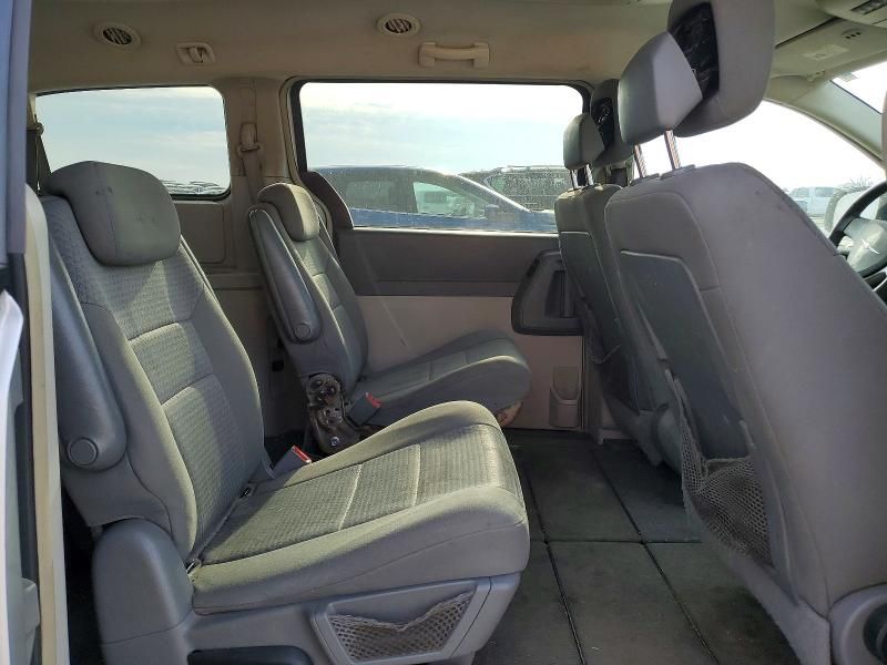 2010 Chrysler Town & Country Touring