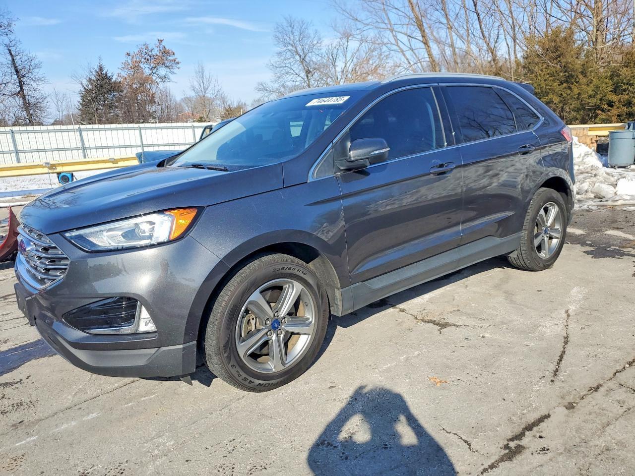 2020 Ford Edge sel