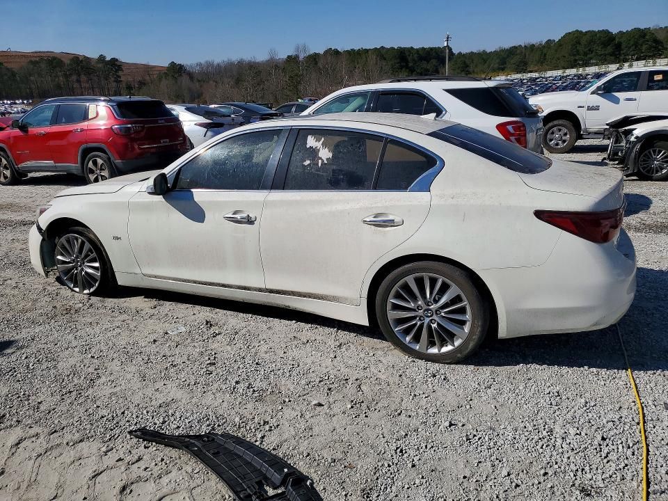 2018 Infiniti Q50 Luxe