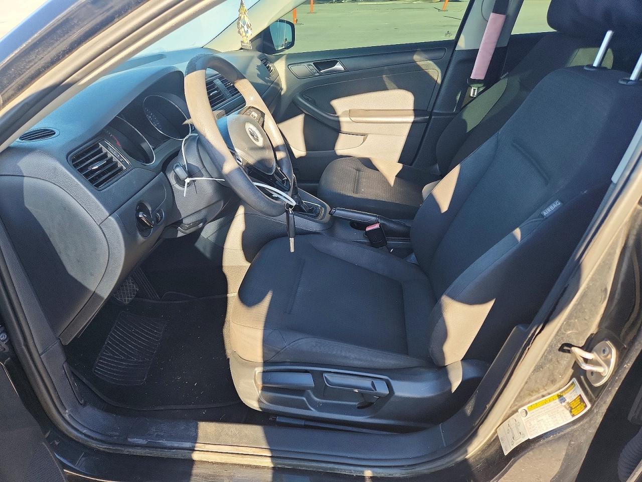 2016 Volkswagen Jetta s