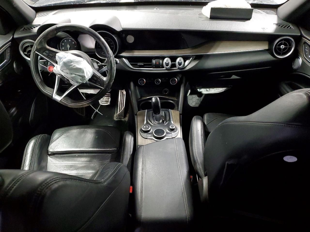 2018 Alfa Romeo Stelvio ti Sport