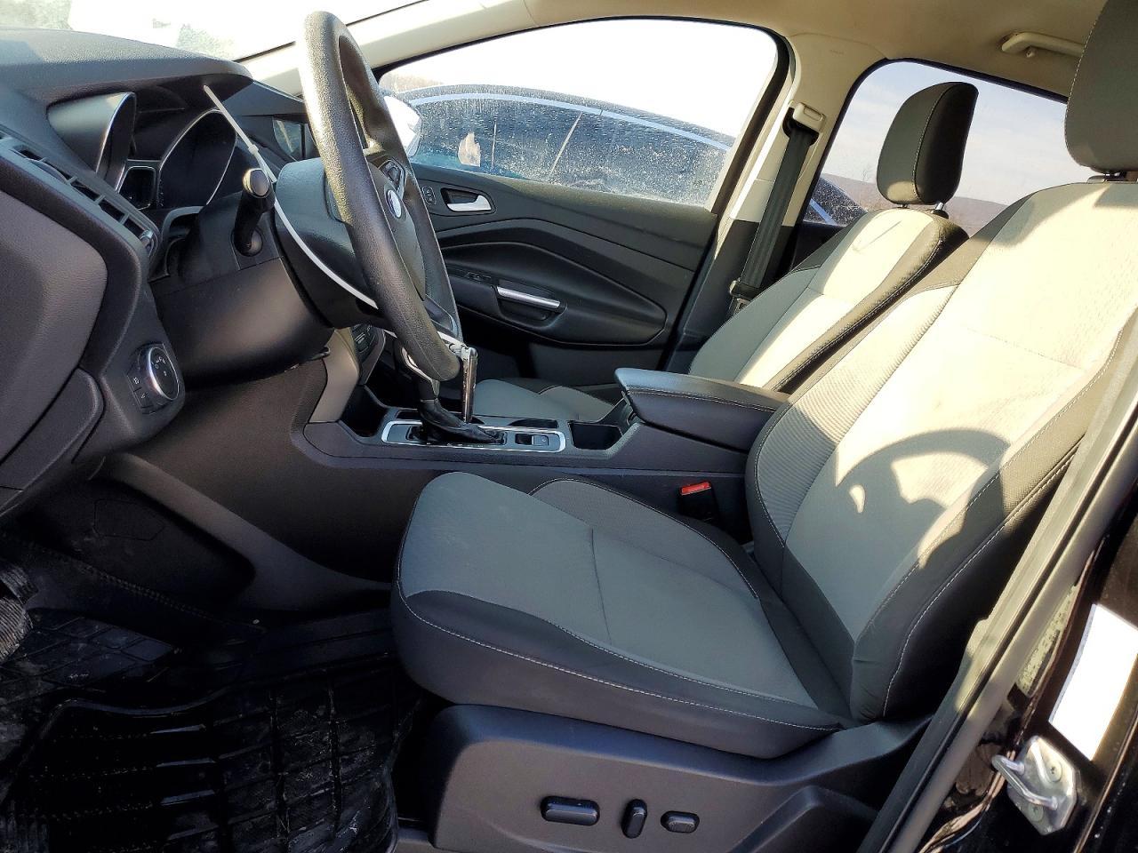 2019 Ford Escape se