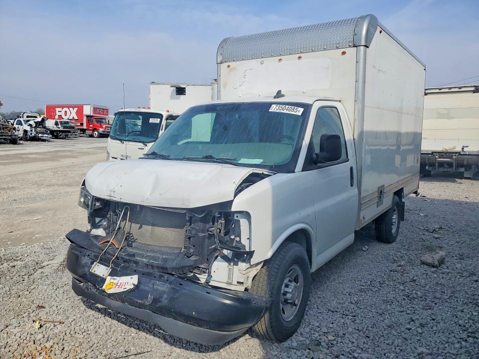 2021 Chev Rolet Express BOX Truck