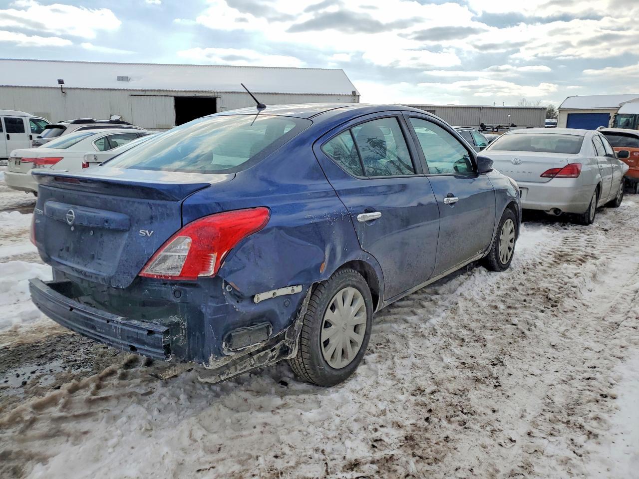 2019 Nissan Versa s