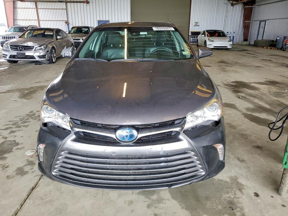 2017 Toyota Camry Hybrid xle
