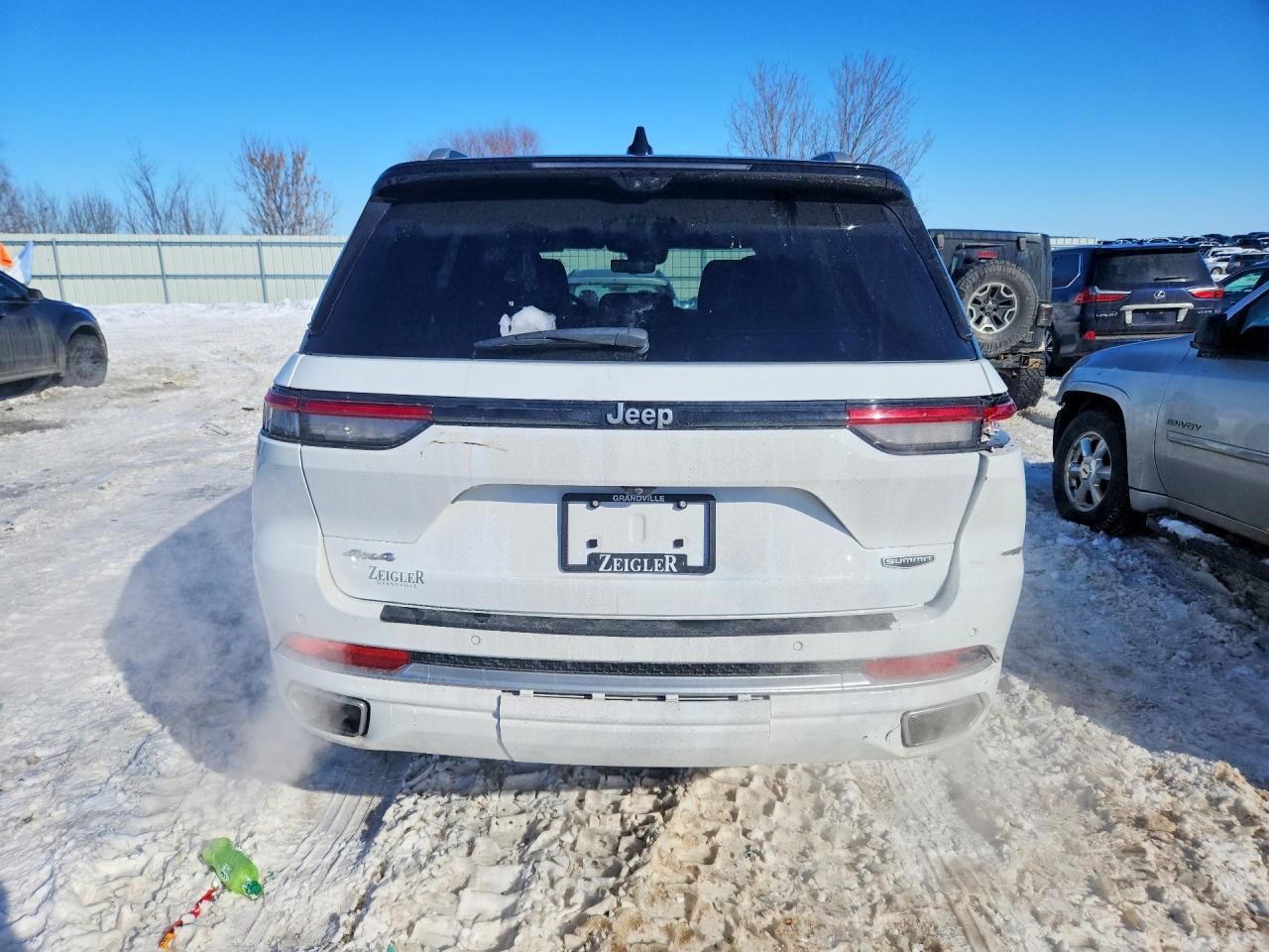 2022 Jeep Grand Cherokee Summit