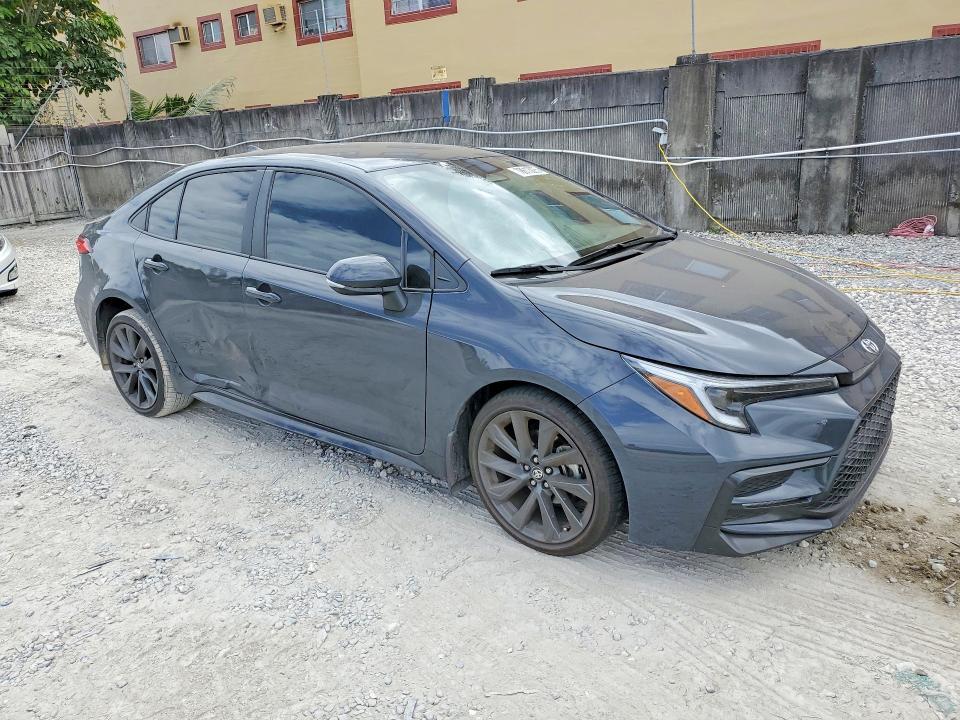 2025 Toyota Corolla se