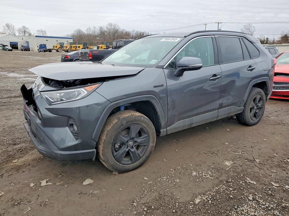 2021 Toyota Rav4 xle