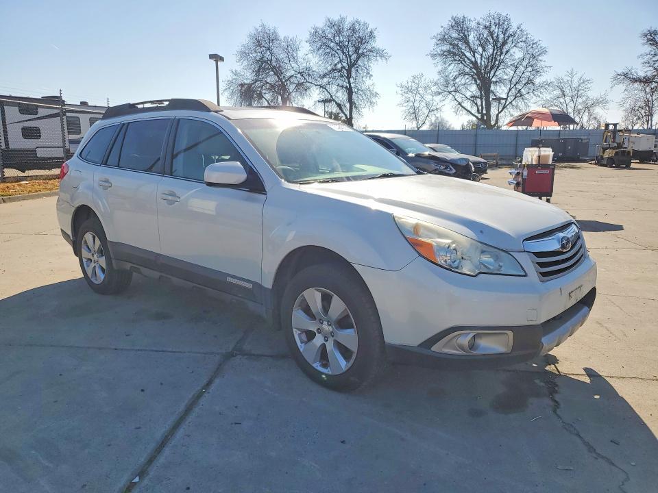 2010 Subaru Outback 2.5i Limited