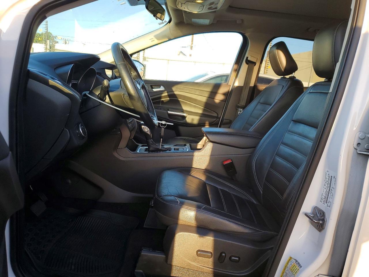 2018 Ford Escape sel