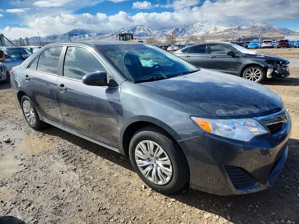 2013 Toyota Camry l