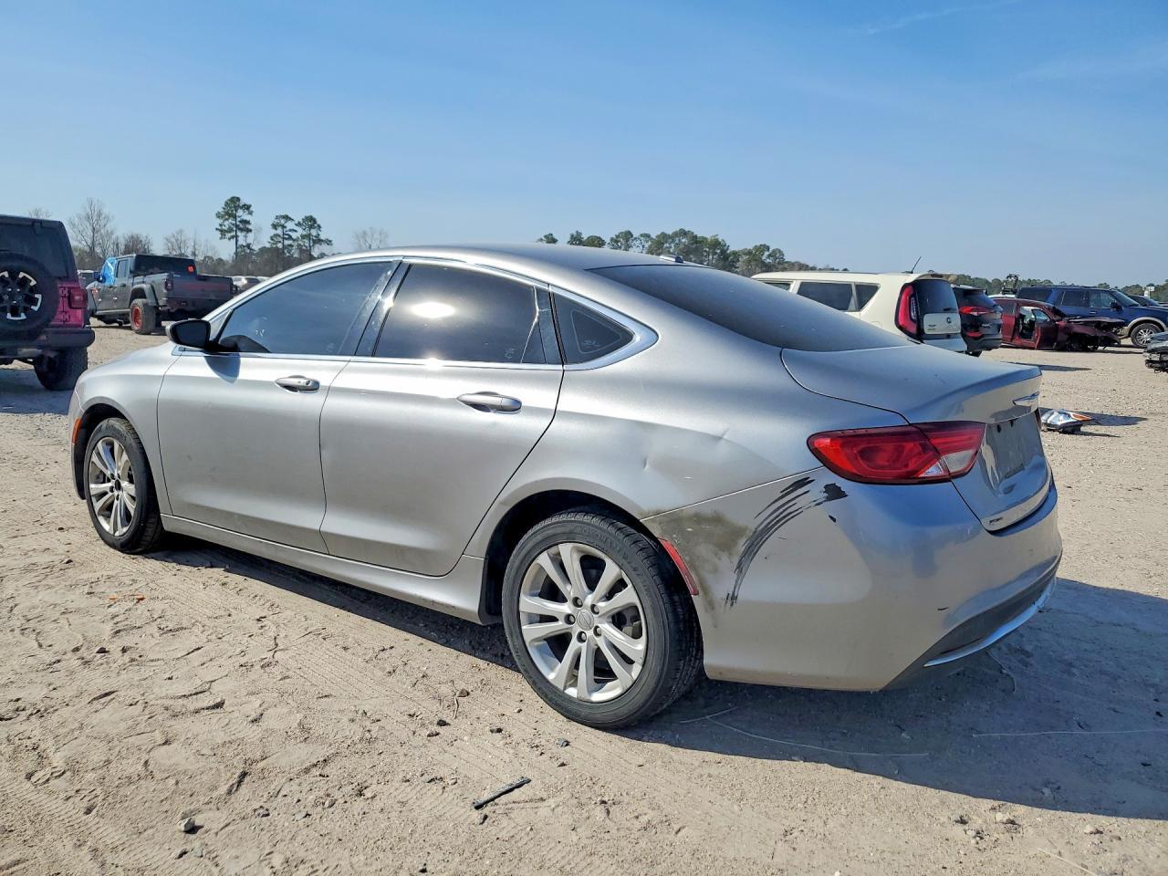 2015 Chrysler 200 Limited