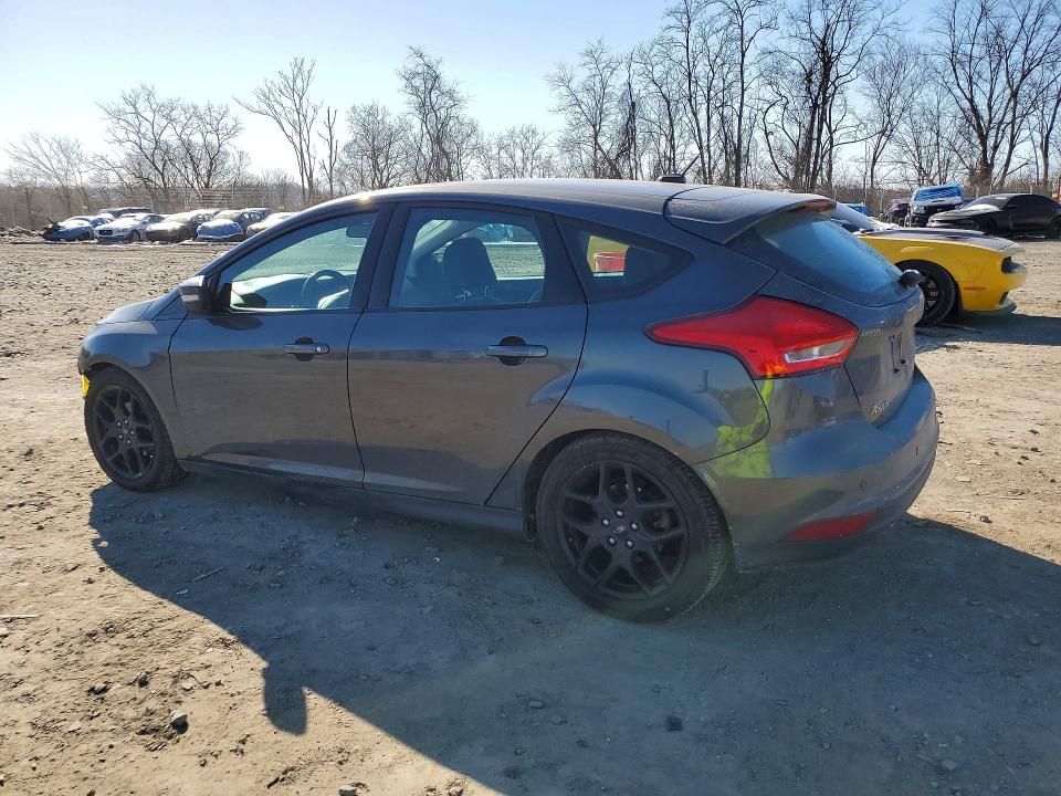 2016 Ford Focus se