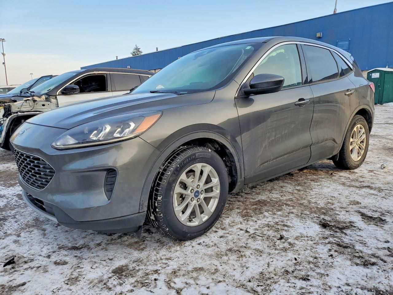 2020 Ford Escape se