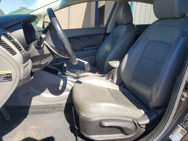 2017 KIA Forte ex