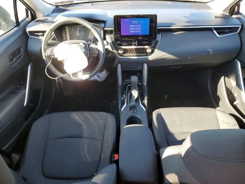 2024 Toyota Corolla Cross le