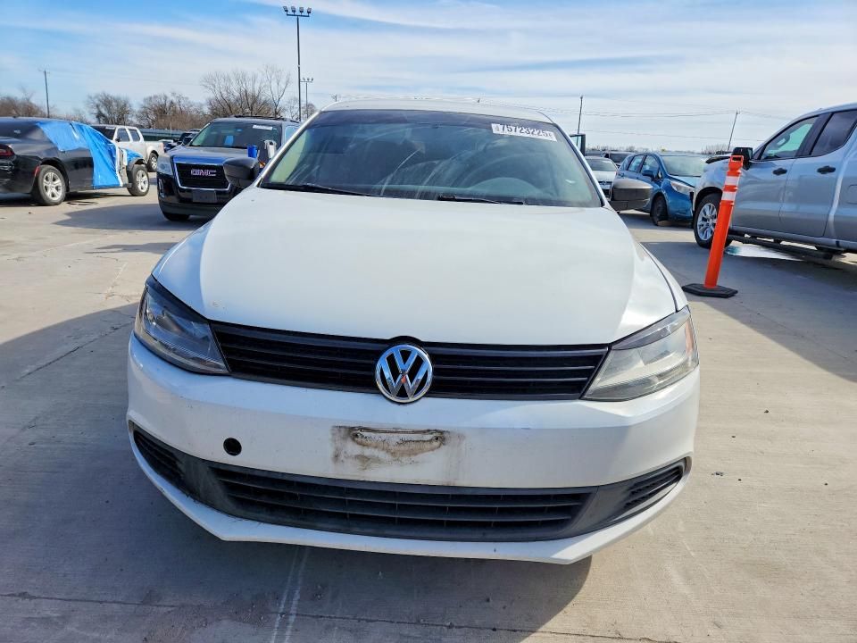 2013 Volkswagen Jetta Base
