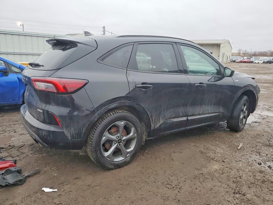 2024 Ford Escape st Line