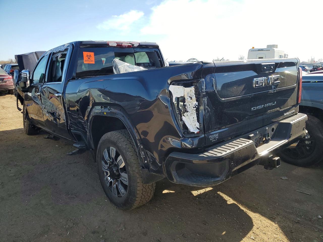 2024 GMC Sierra K2500 Denali