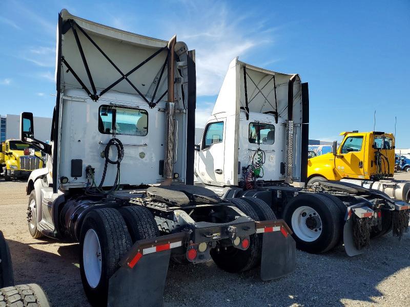 2017 Peterbilt 579
