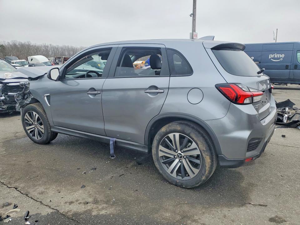 2025 Mitsubishi Outlander Sport s
