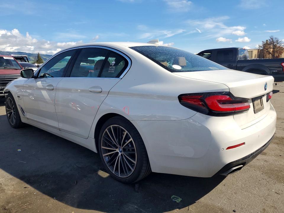 2022 BMW 530e