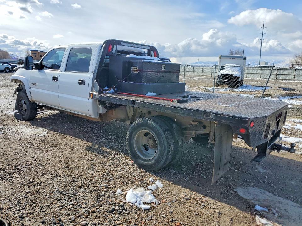 2005 Chevrolet 2005 Chev Slvrdo 3500 CR PU 4X