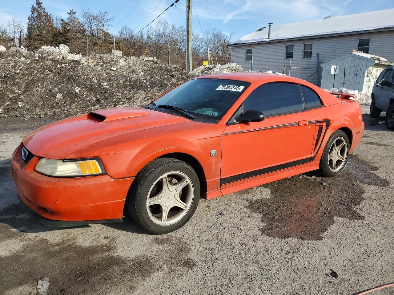 2004 Ford Mustang
